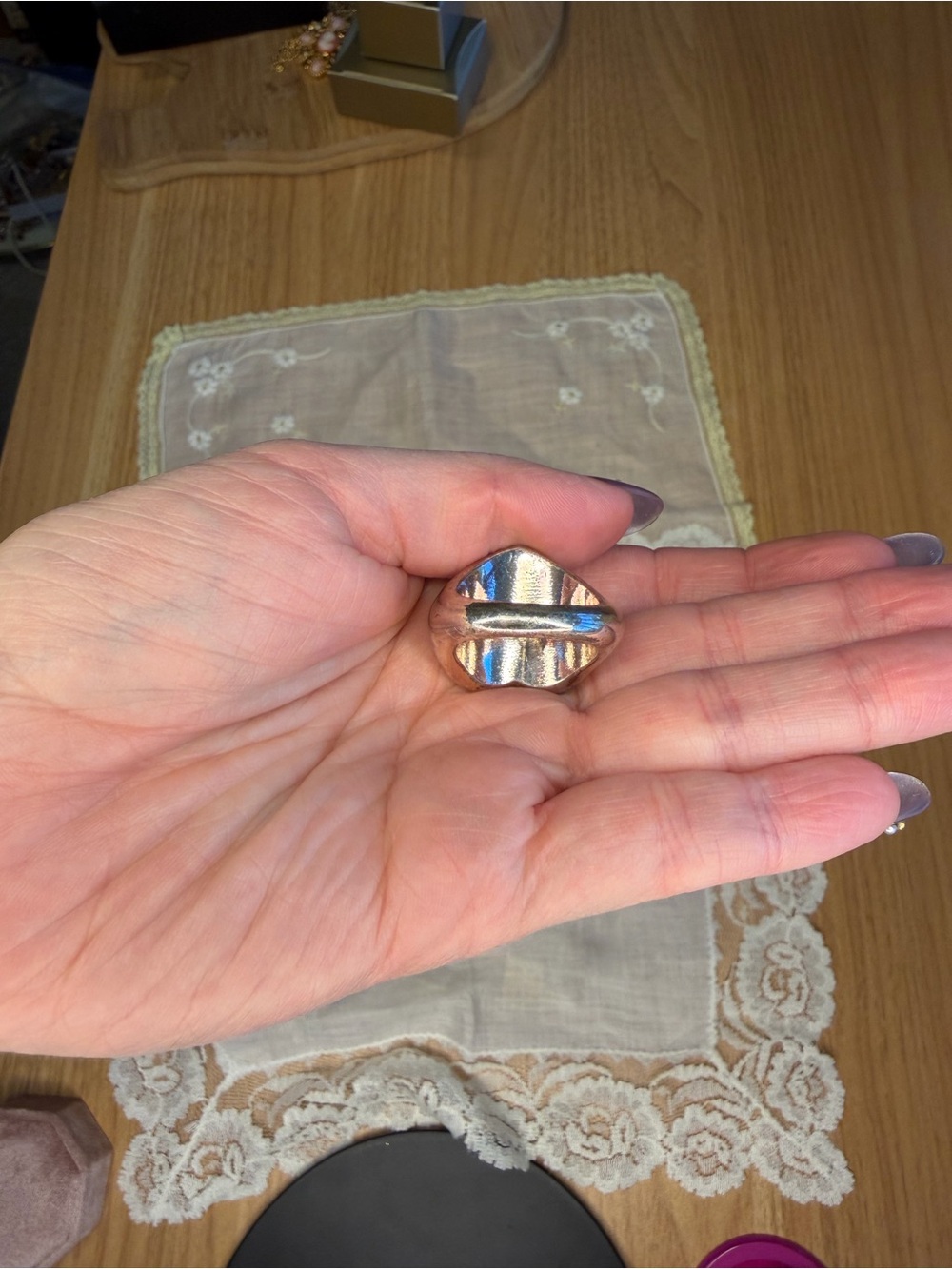 Ultra rare Avon Heart-Shaped mood Ring sz 8.75 - Picture 4 of 12